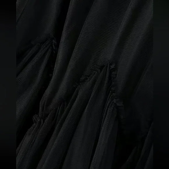 Luxe mesh asymmetrical hem maxi skirt - Picture 15 of 15